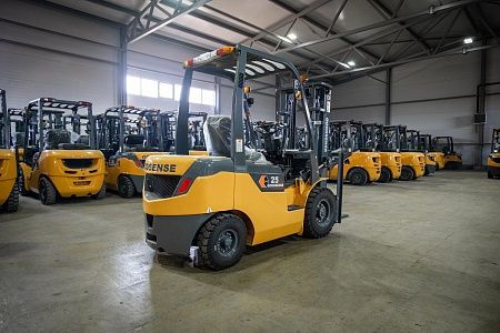  Дизельный погрузчик GOODSENSE FD25 2,5т 3,0м Mitsubishi Арт 492776 низкие цены 